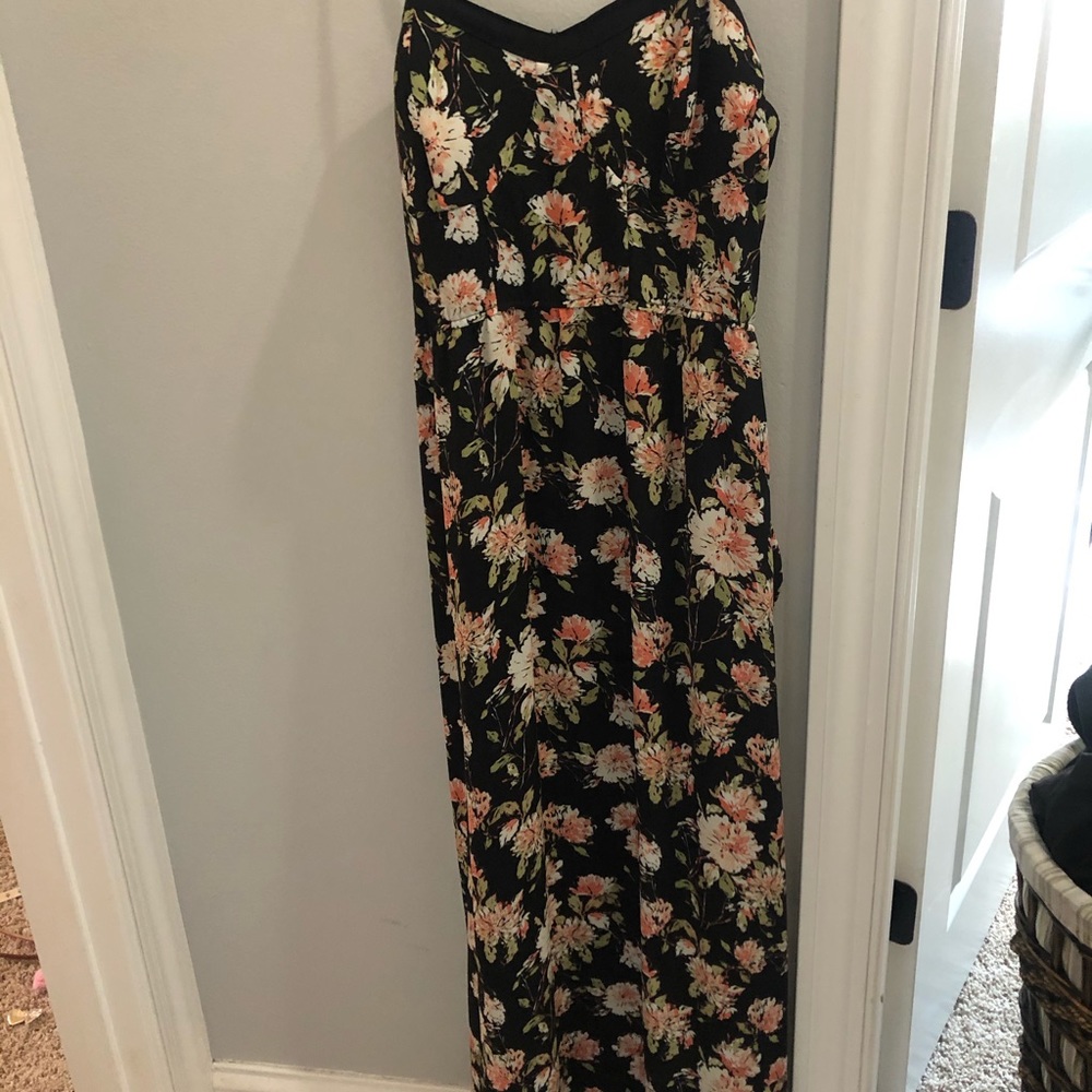 Floral Maxi Dress with Pockets